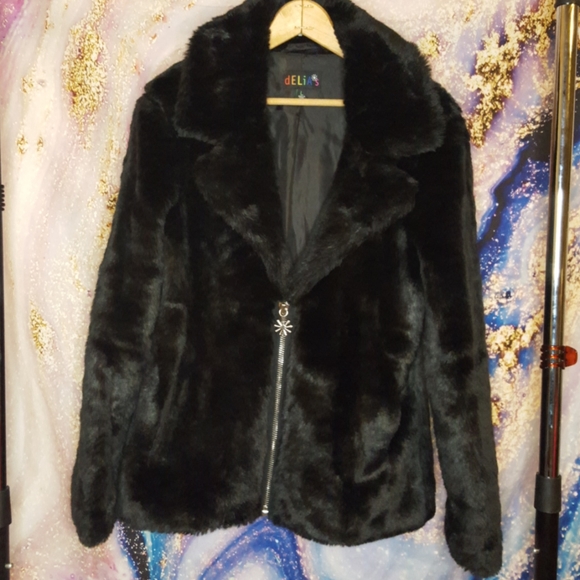 Faux Fur Smiley Delia's by Dollskill coat - Picture 3 of 10